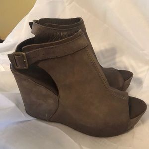 Kork -Ease BERIT  Wedge Sand Color Size 6M